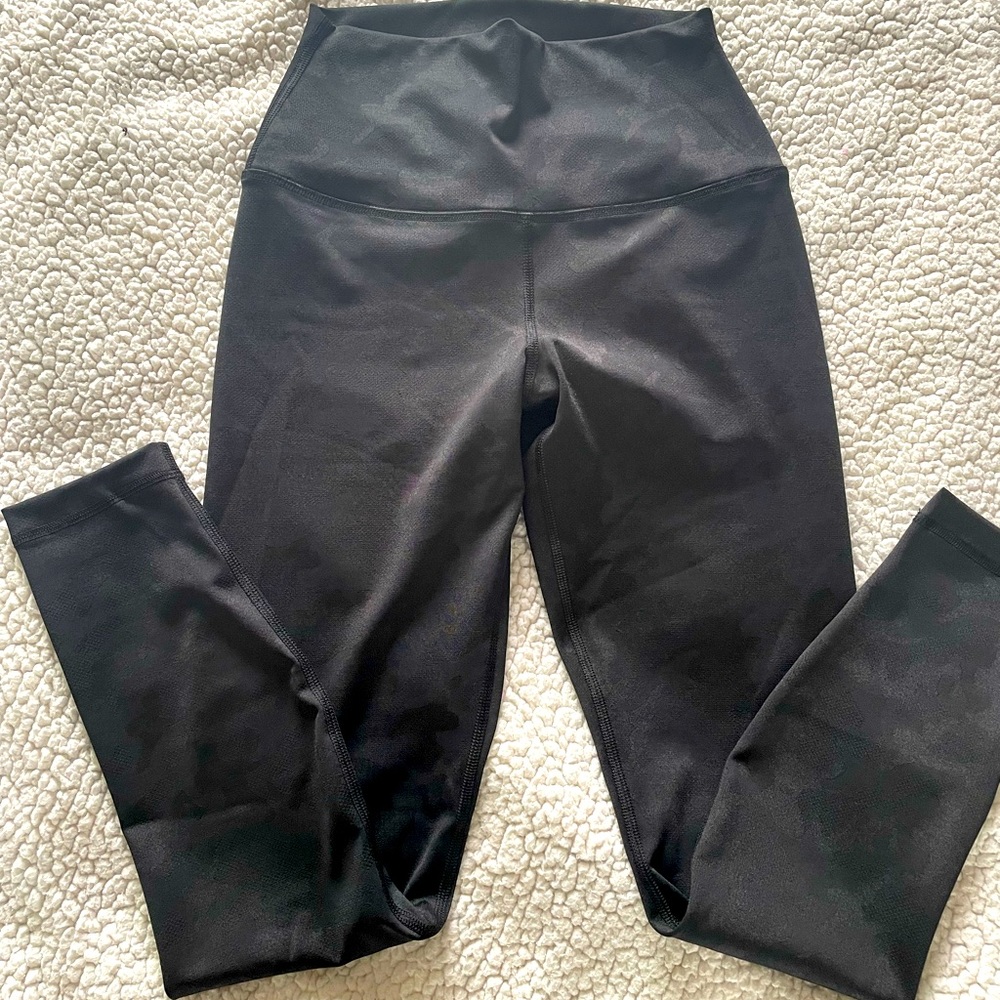 Black leggings